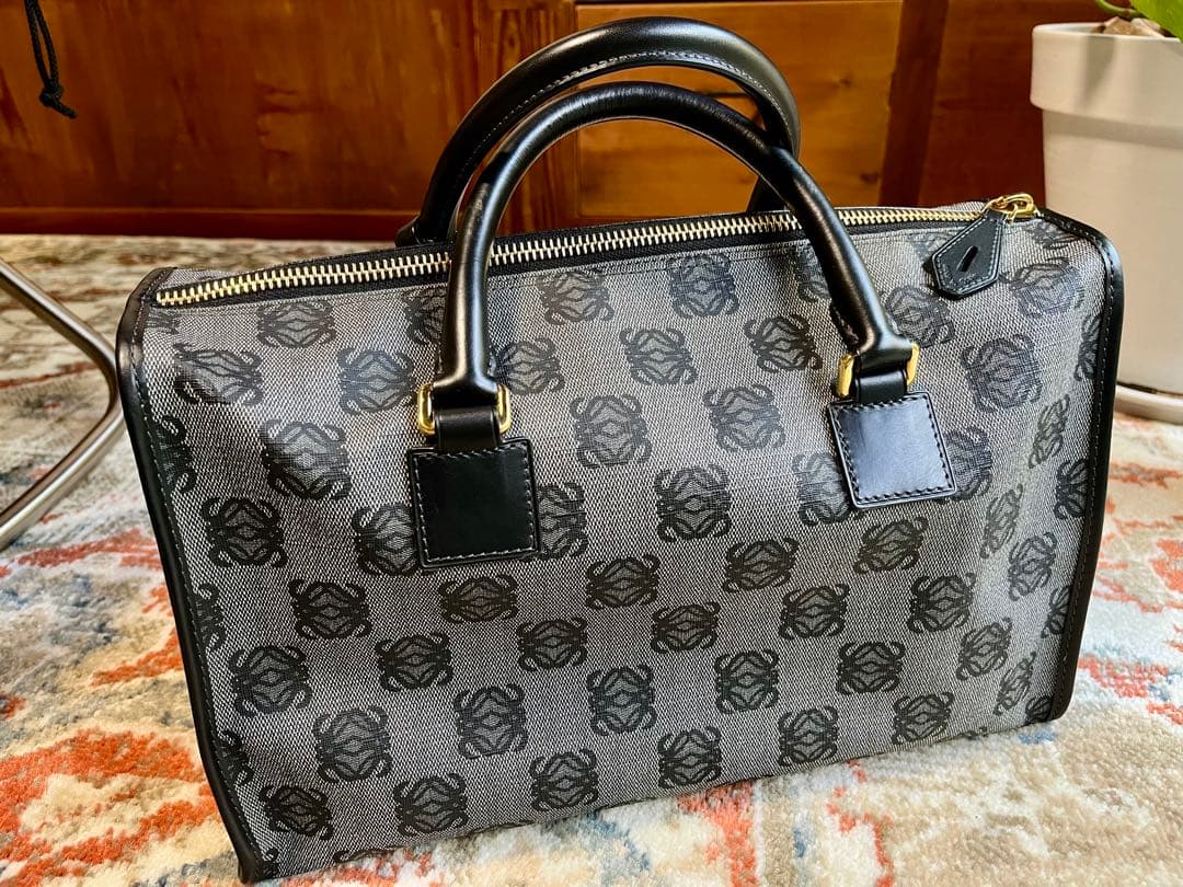 LOEWE ボストンバッグ＊アナグラム