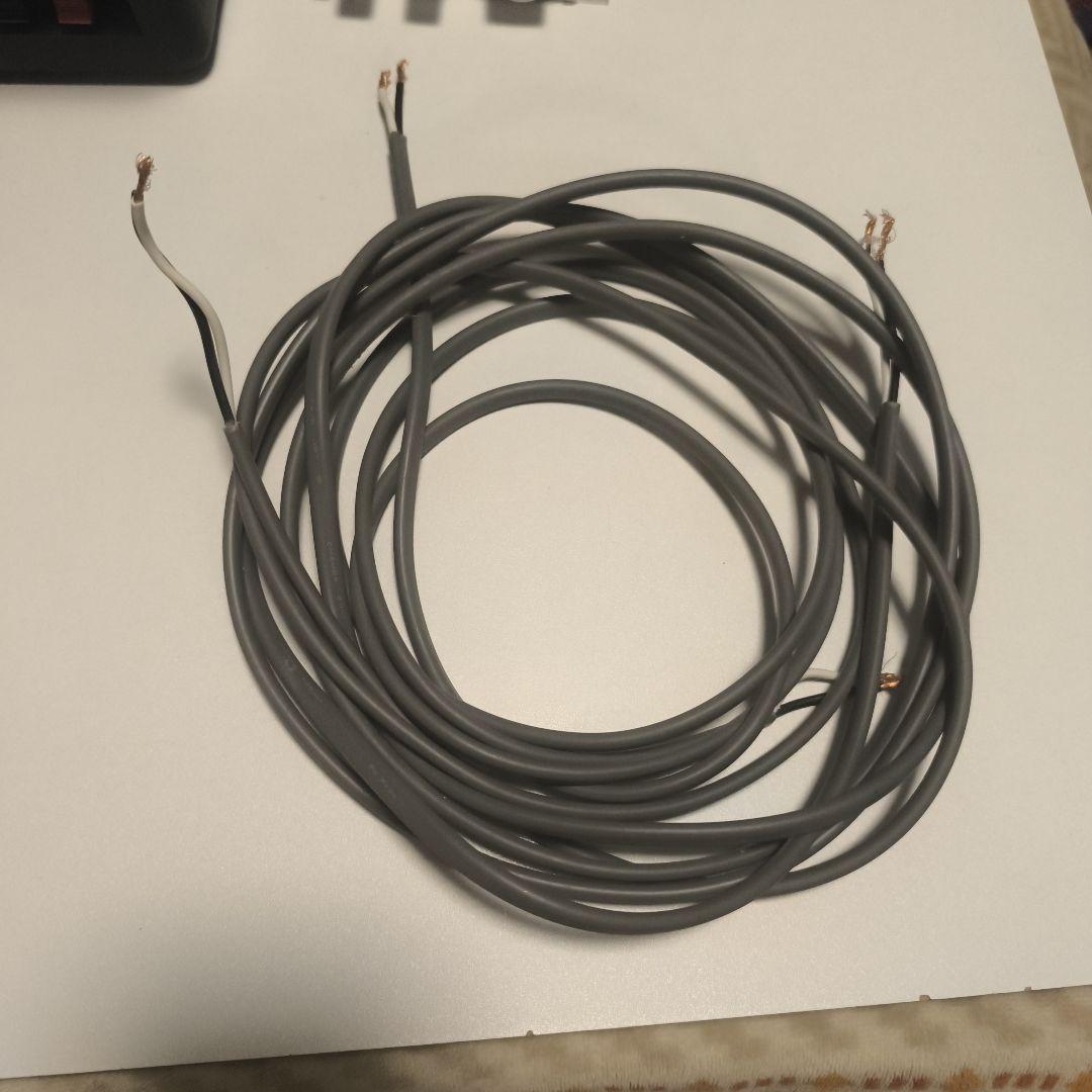 BOSE 101MM スピーカー ［アンプとコード付き］