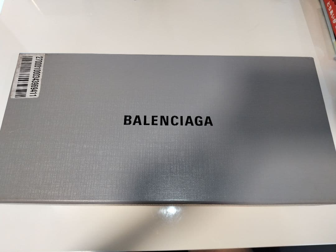 BALENCIAGA ピンク トングサンダル