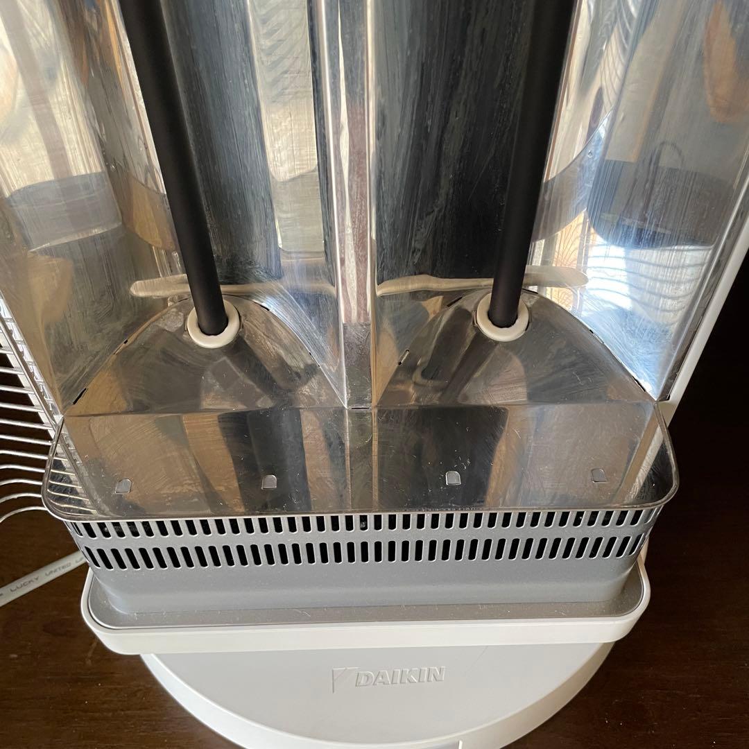 ダイキン CERAMHEAT セラムヒート 遠赤外線 暖房機 横向き可能