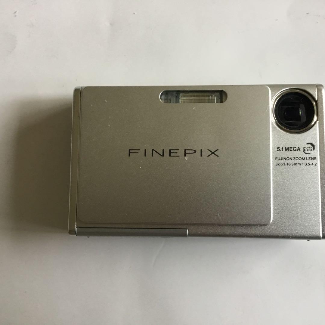 FUJIFILM FINEPIX Z3 デジタルカメラ