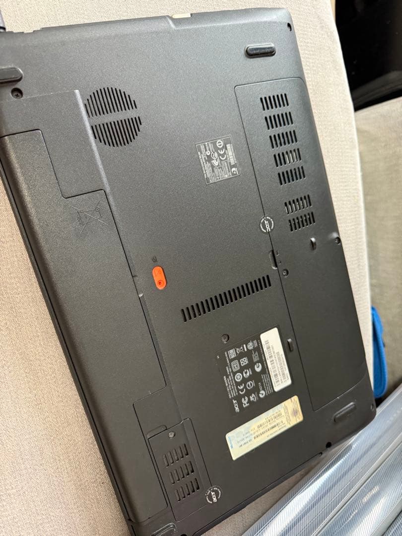 『訳アリ極美品！』acerノートパソコン　完動品　E1