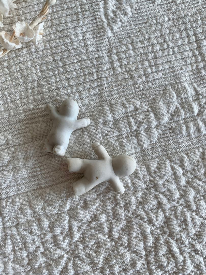 フランスビンテージ/アンティークパニエ＆スノーベビー＆Hertwigビスクドール