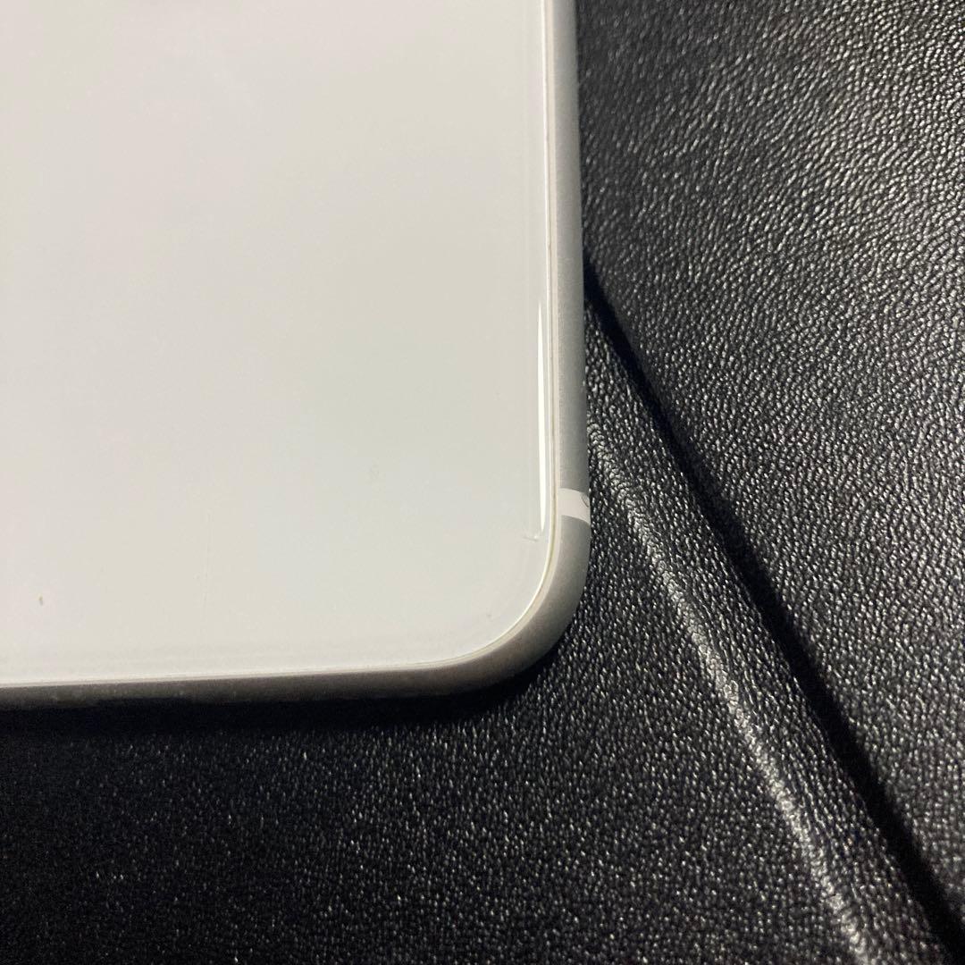 Apple iPhone se(第二世代)ホワイト 本体 64GB