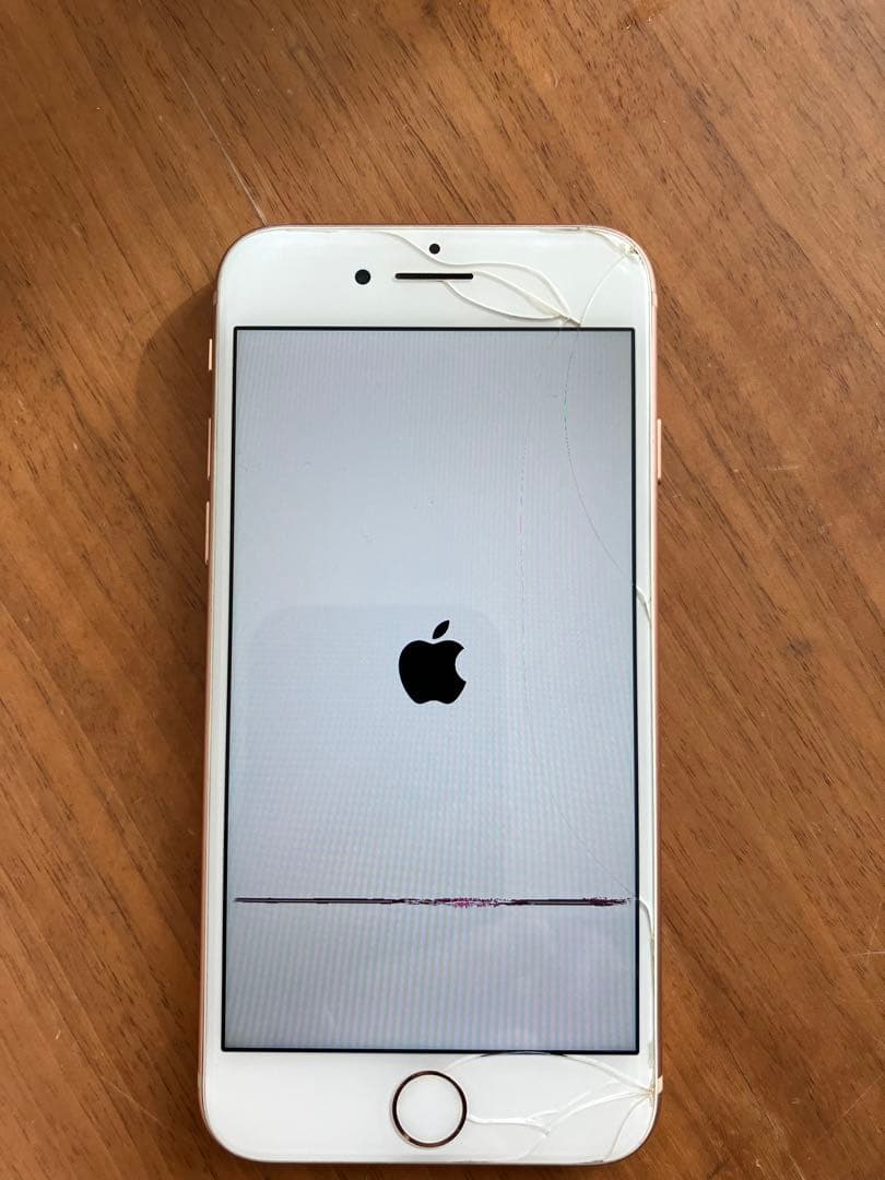 【ジャック】iPhone 8 ゴールド 付属品あり
