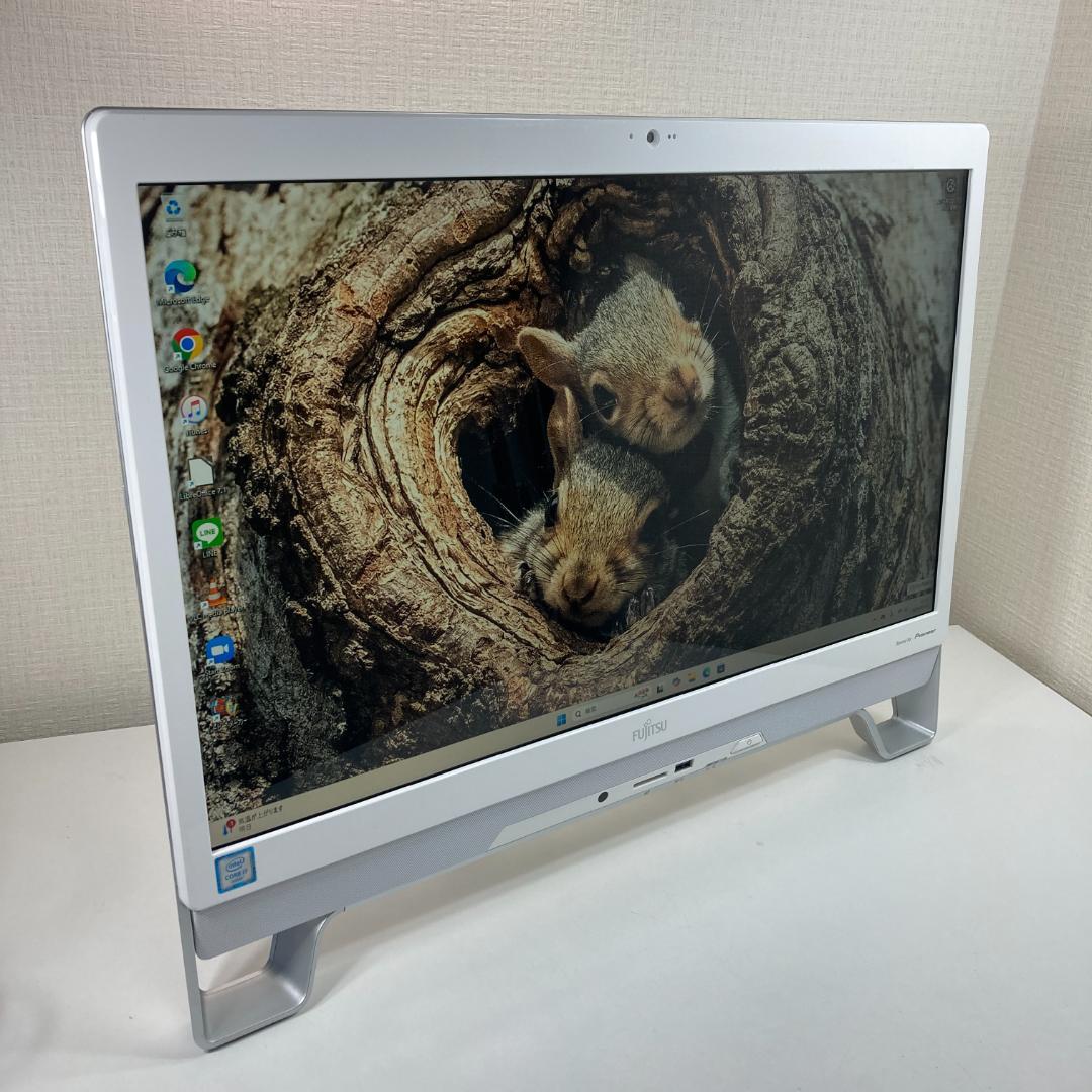 Fujitsu ESPRIMO 液晶一体型 パソコン（A6）