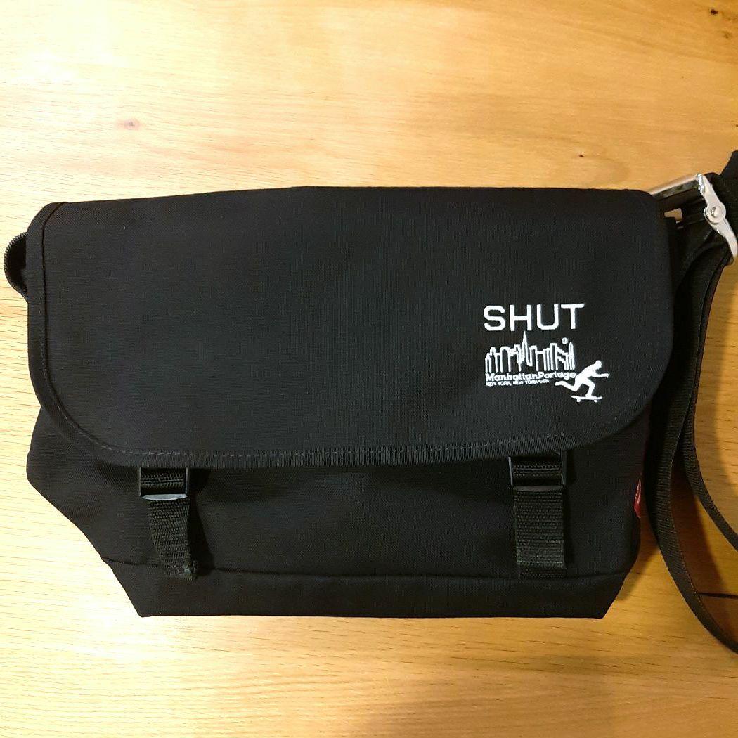 希少 限定販売 美品 マンハッタンポーテージ SHUT メッセンジャーバッグ