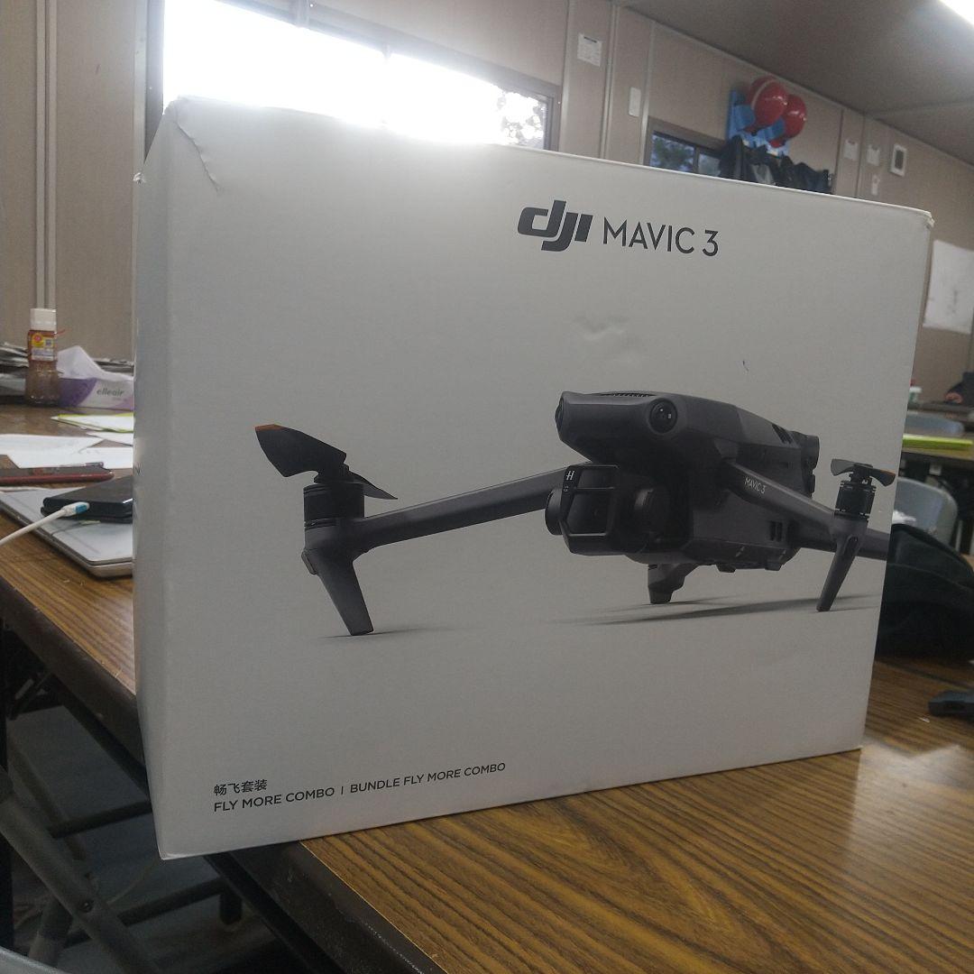 dji MAVIC3 ドローン