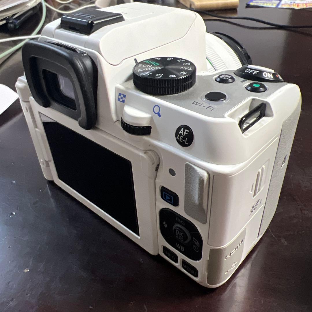 ジャンク　一眼レフカメラ　黒死