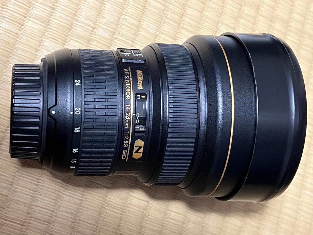 Nikon ニコン f2.8 １４－２４ 大三元レンズ 広角 NIKKOR