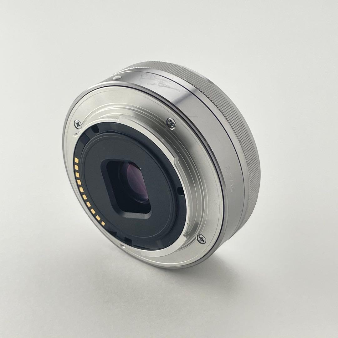 【極上美品・返品保証 】Sony SEL16F28 単焦点 パンケーキレンズ