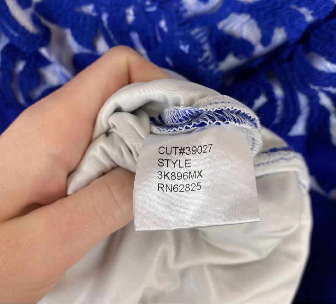 ブルー×ホワイトレースワンピース