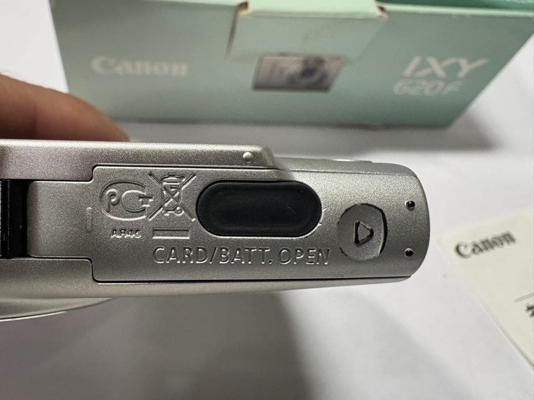 【ほぼ未使用】Canon IXY 620F デジタルカメラ【動作確認済】