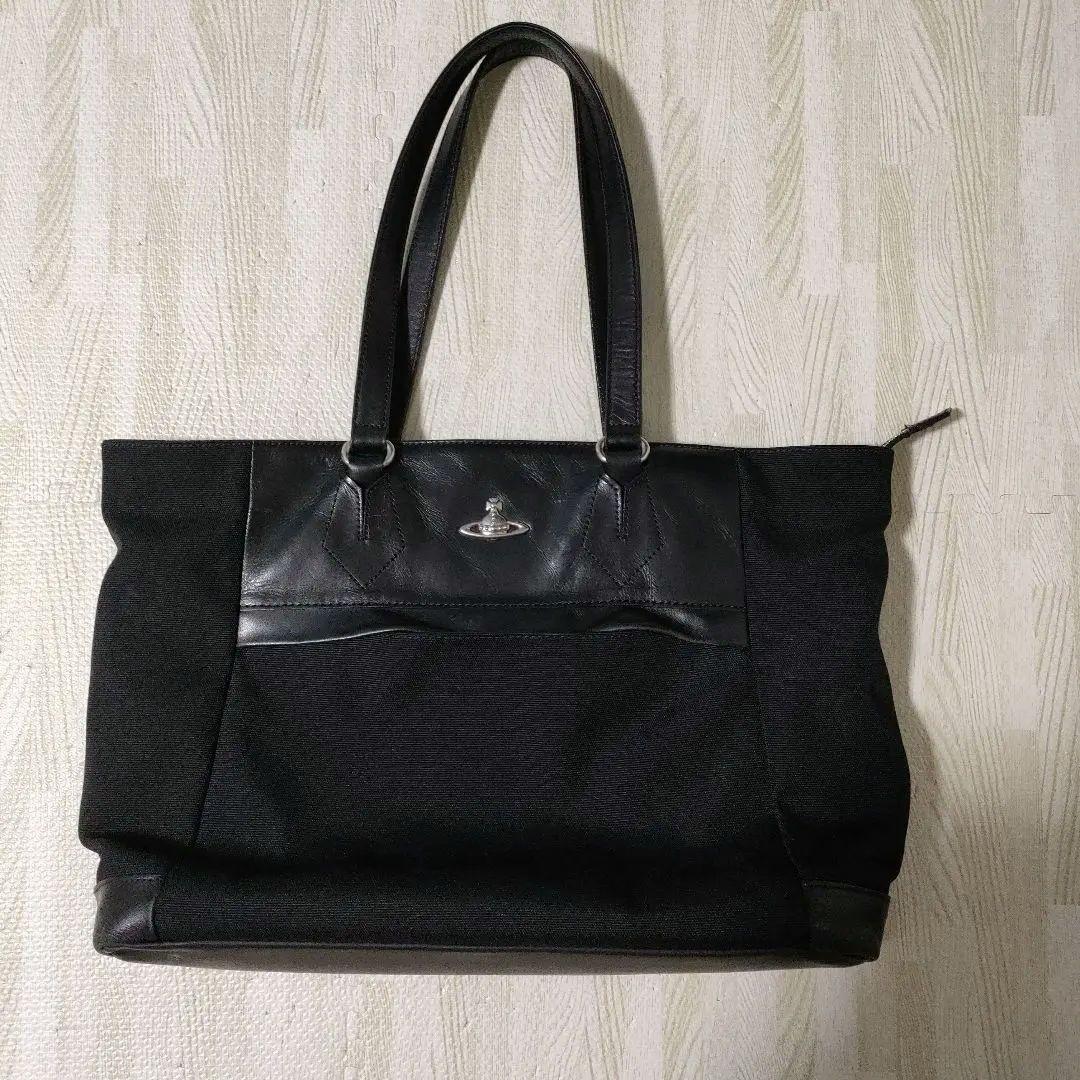 黒色　ビジネスバッグ