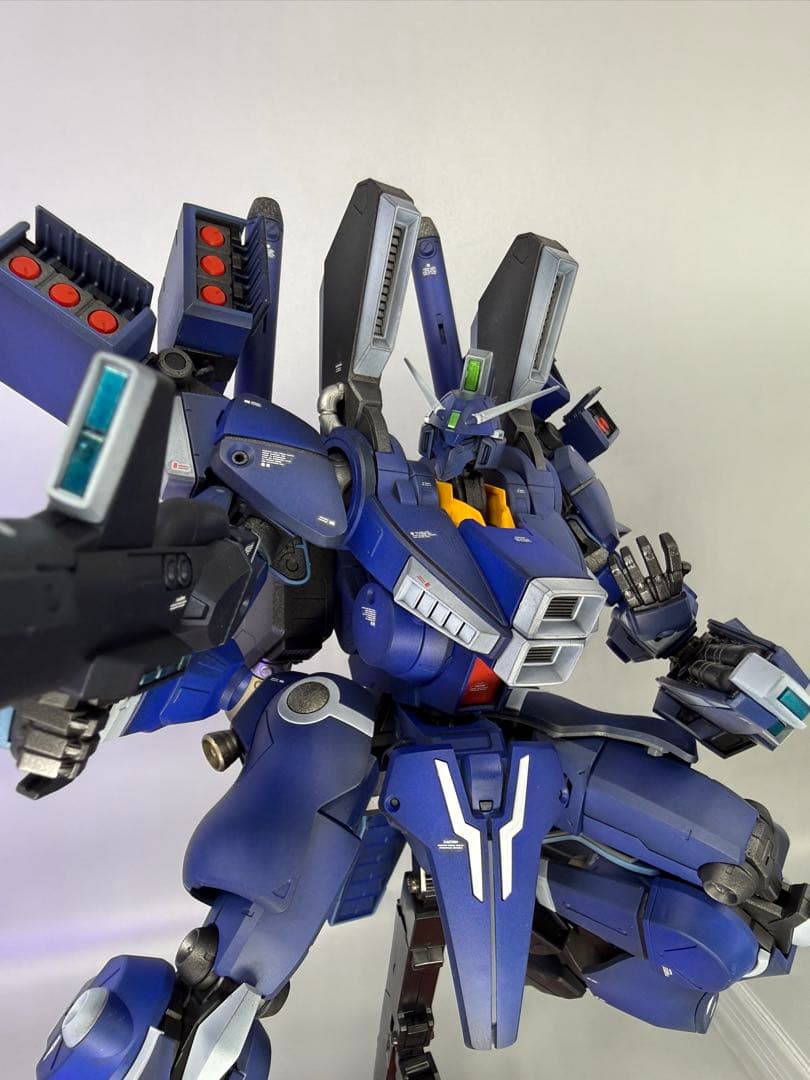 カ*ノ様 ◾️MG 1/100 ガンダムMk-V 全塗装 完成品