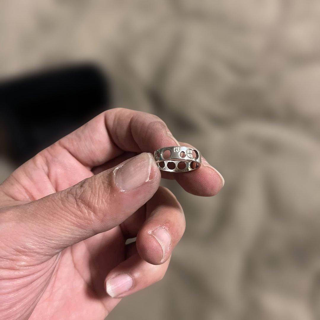 79ist【イスト】 パンチング ラ◯リング