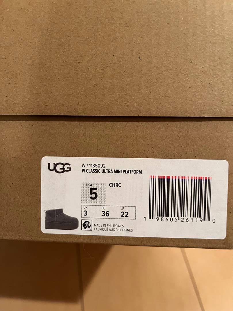 UGG クラシック ウルトラ ミニ プラットフォーム　期間限定‼️
