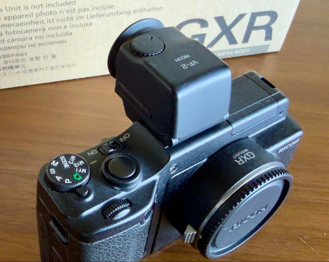 RICOH GXRボディ+MOUNT A12Mマウント+VF-2ファインダ