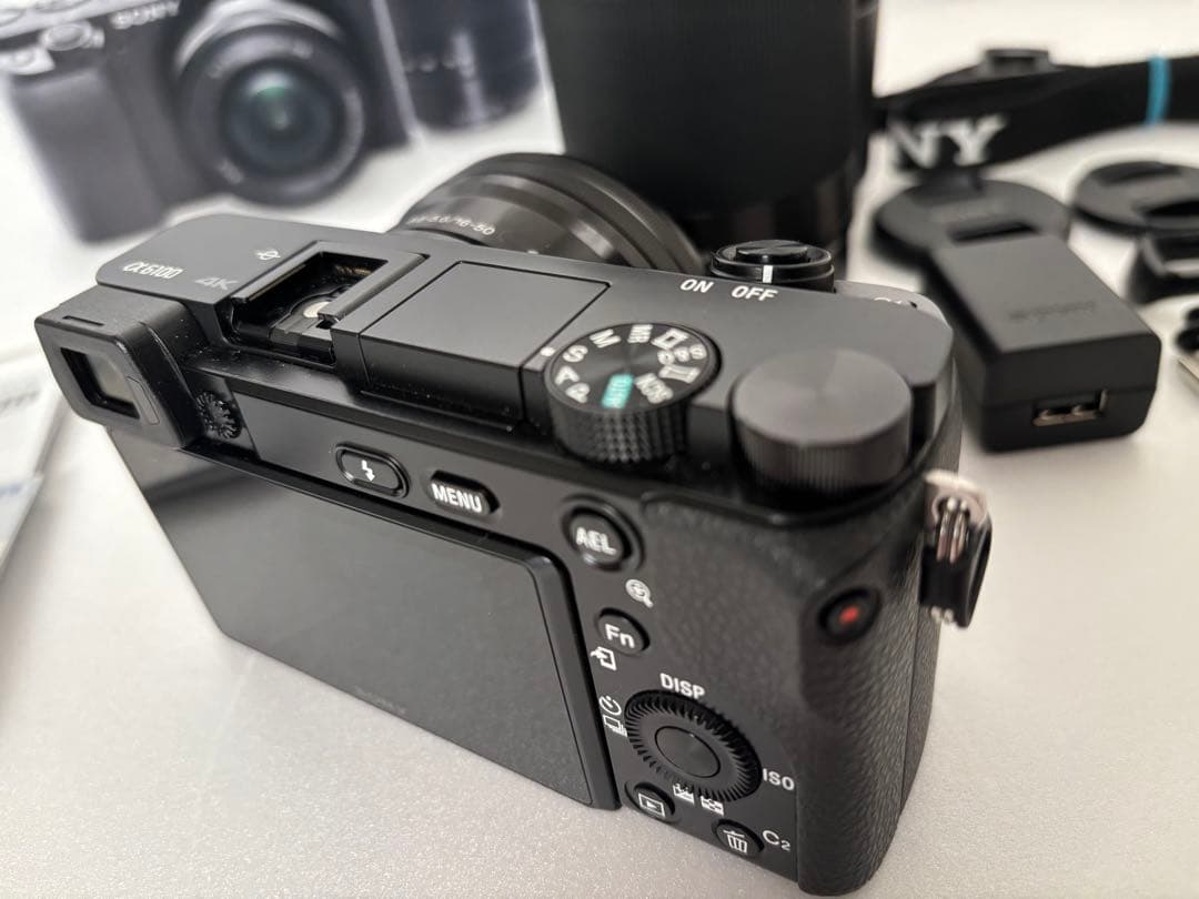 SONY α6100 ダブルズームレンズキット