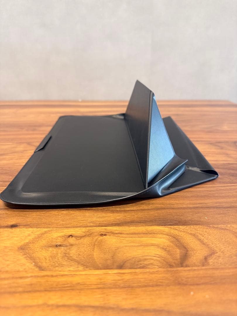 MacBook pro M4 32GB 1TB、MOFTケース、ハードケース付き