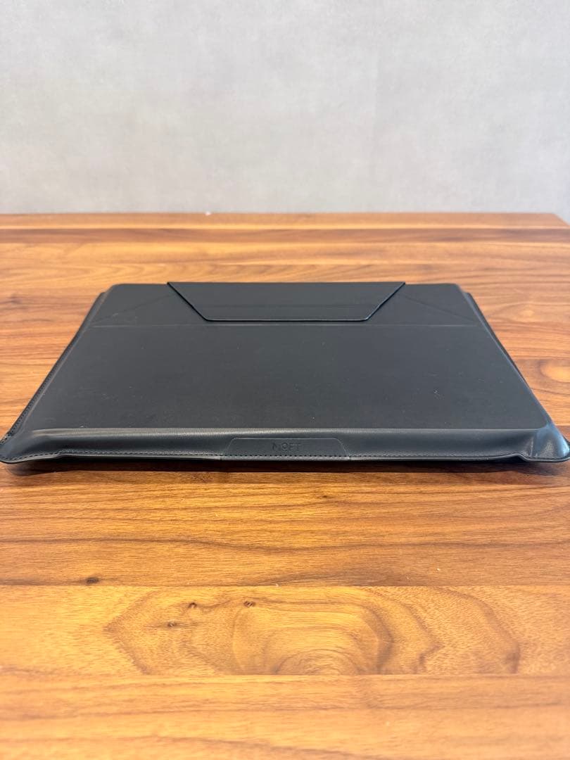 MacBook pro M4 32GB 1TB、MOFTケース、ハードケース付き