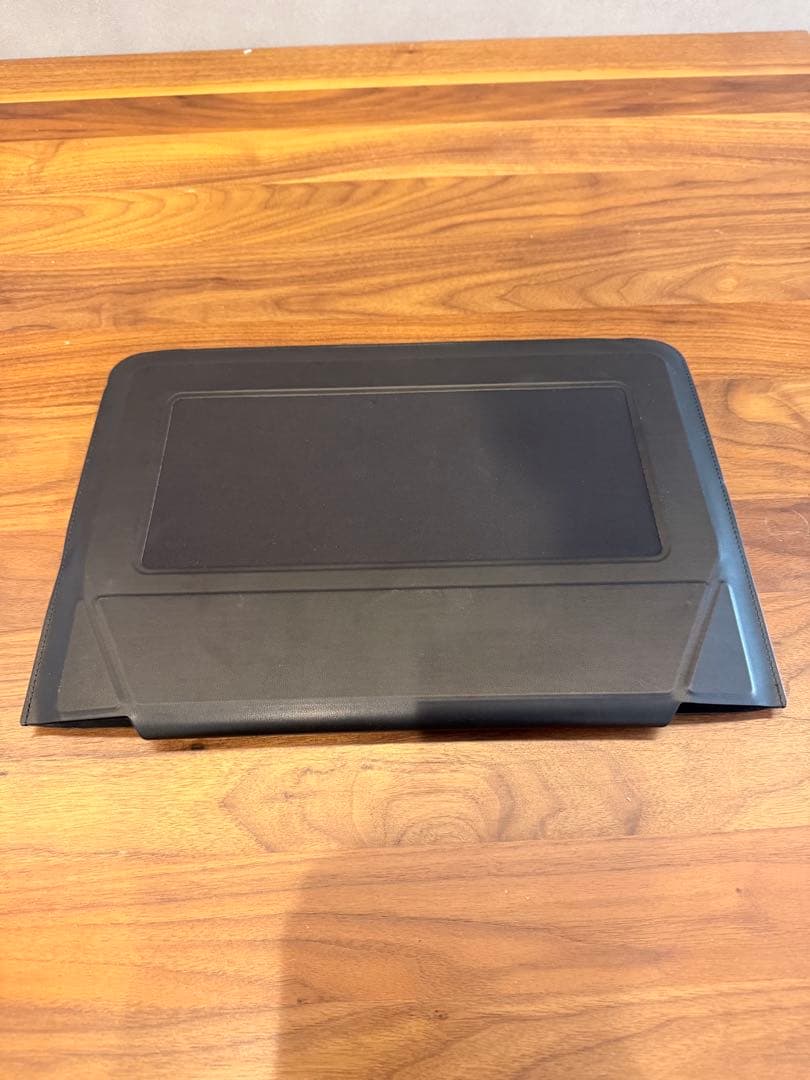 MacBook pro M4 32GB 1TB、MOFTケース、ハードケース付き