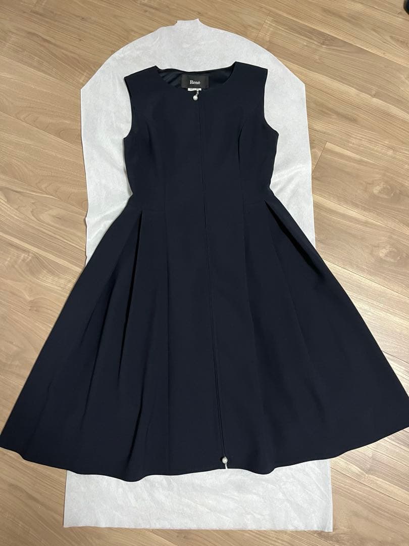 最終値下げ！Rene ダブルジップアップパールワンピース