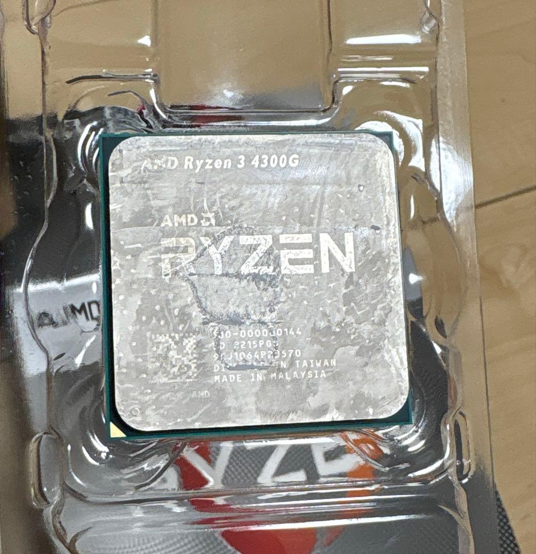 AMD Ryzen 3 4300G CPU + 冷却ファン
