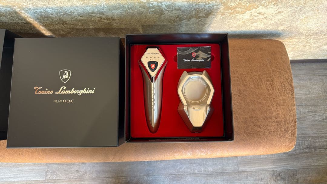 ALPHA ONランボールギーニ美顔器&リファビューティックフィンガーアイロン