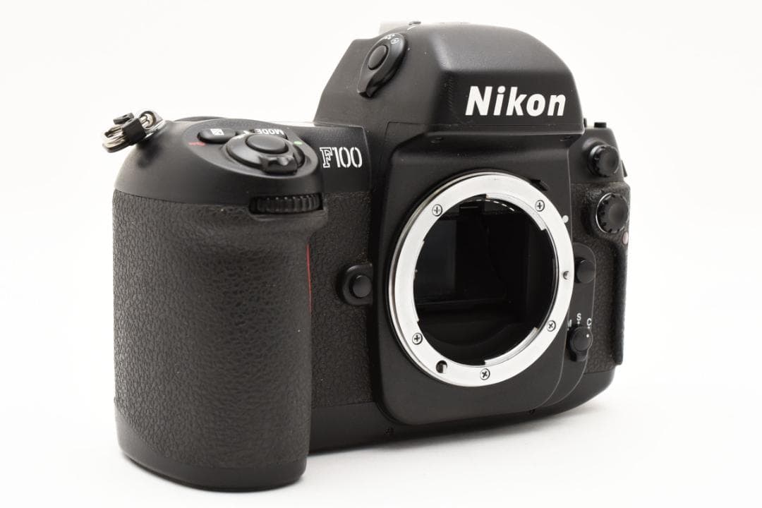 ニコン　Nikon F100 フィルムカメラボディ