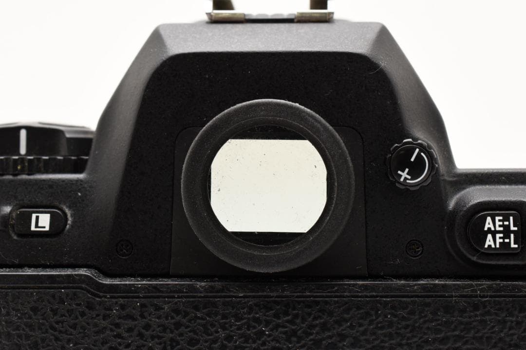 ニコン　Nikon F100 フィルムカメラボディ