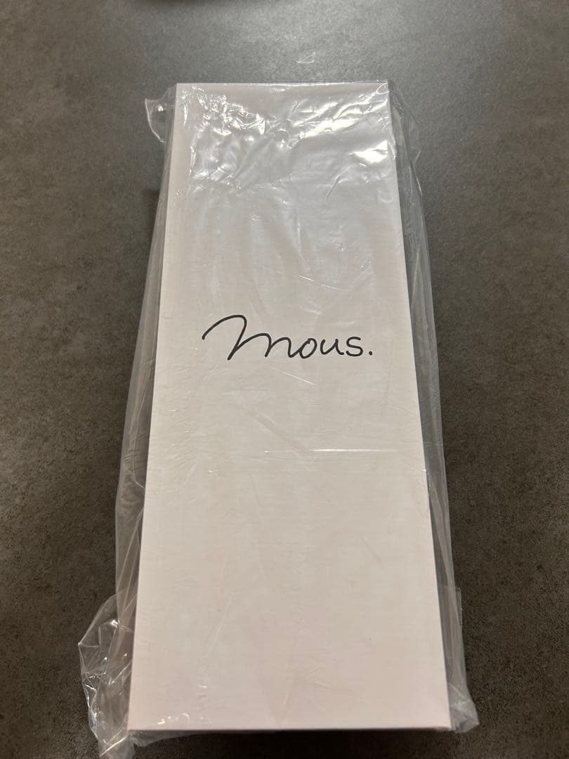 b*B様 mous. ELEBRU ヘアブラシ　新品未開封