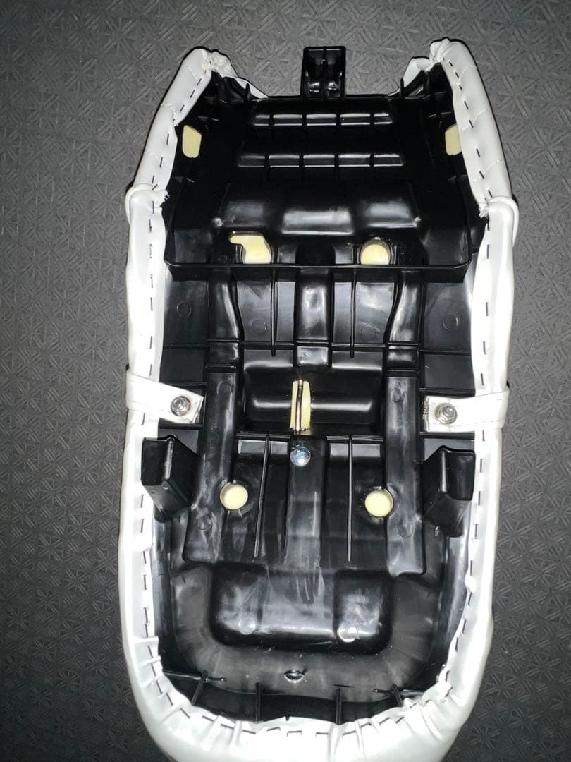 CB400SF NC31 三段シート 60cm