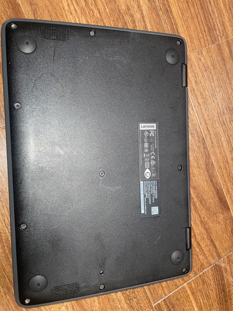 Lenovo Chromebook ブラック Lenovo 300e