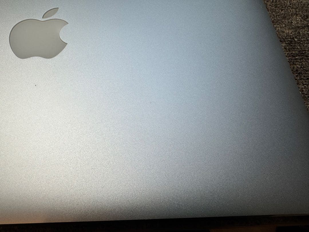 MacBook本体 MacBook Air 2015 8GB 256GB