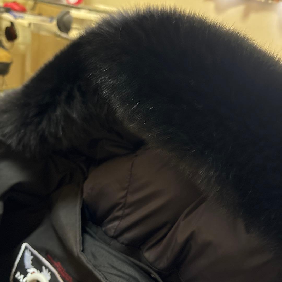 Moose Knuckles ブラックダウンジャケット　S