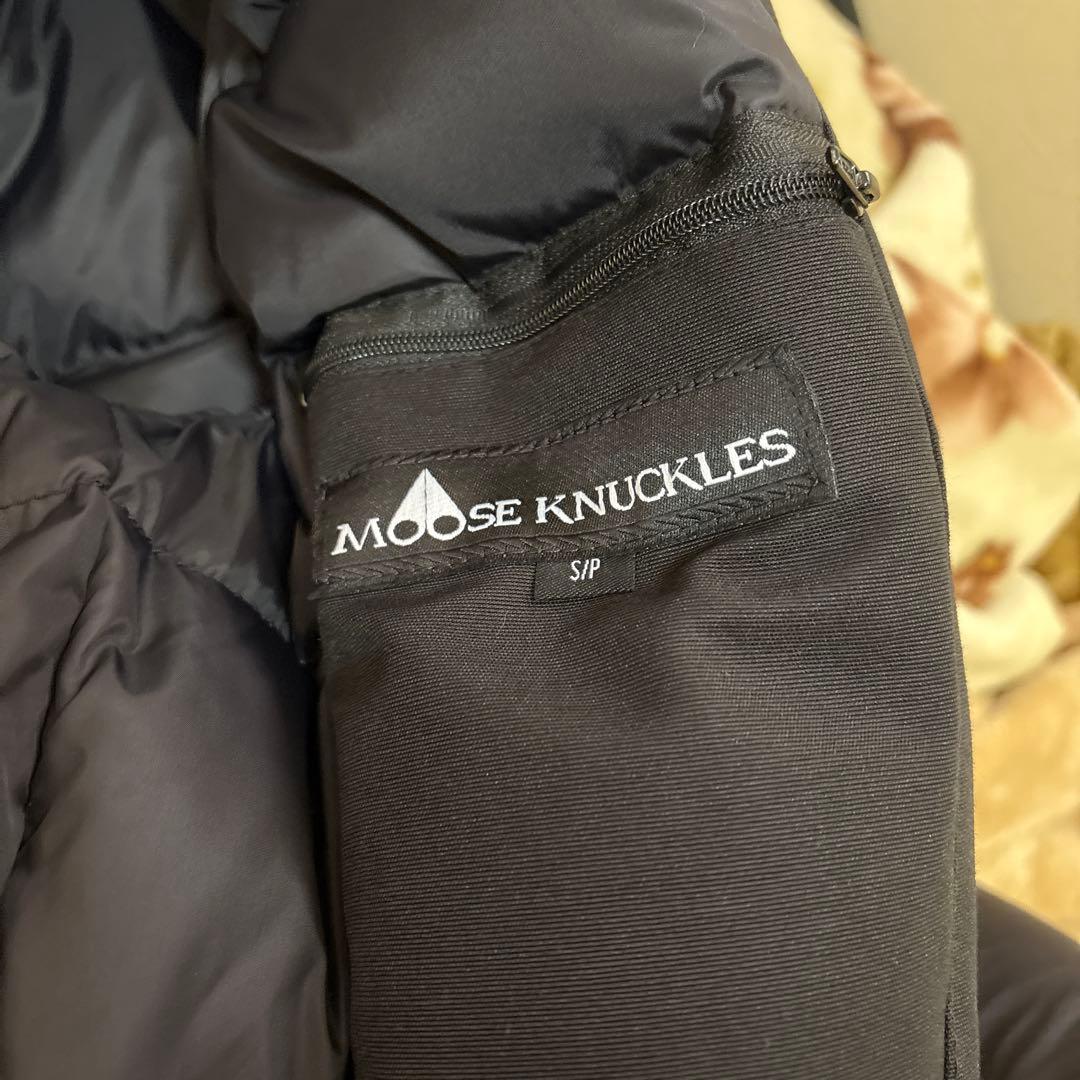 Moose Knuckles ブラックダウンジャケット　S