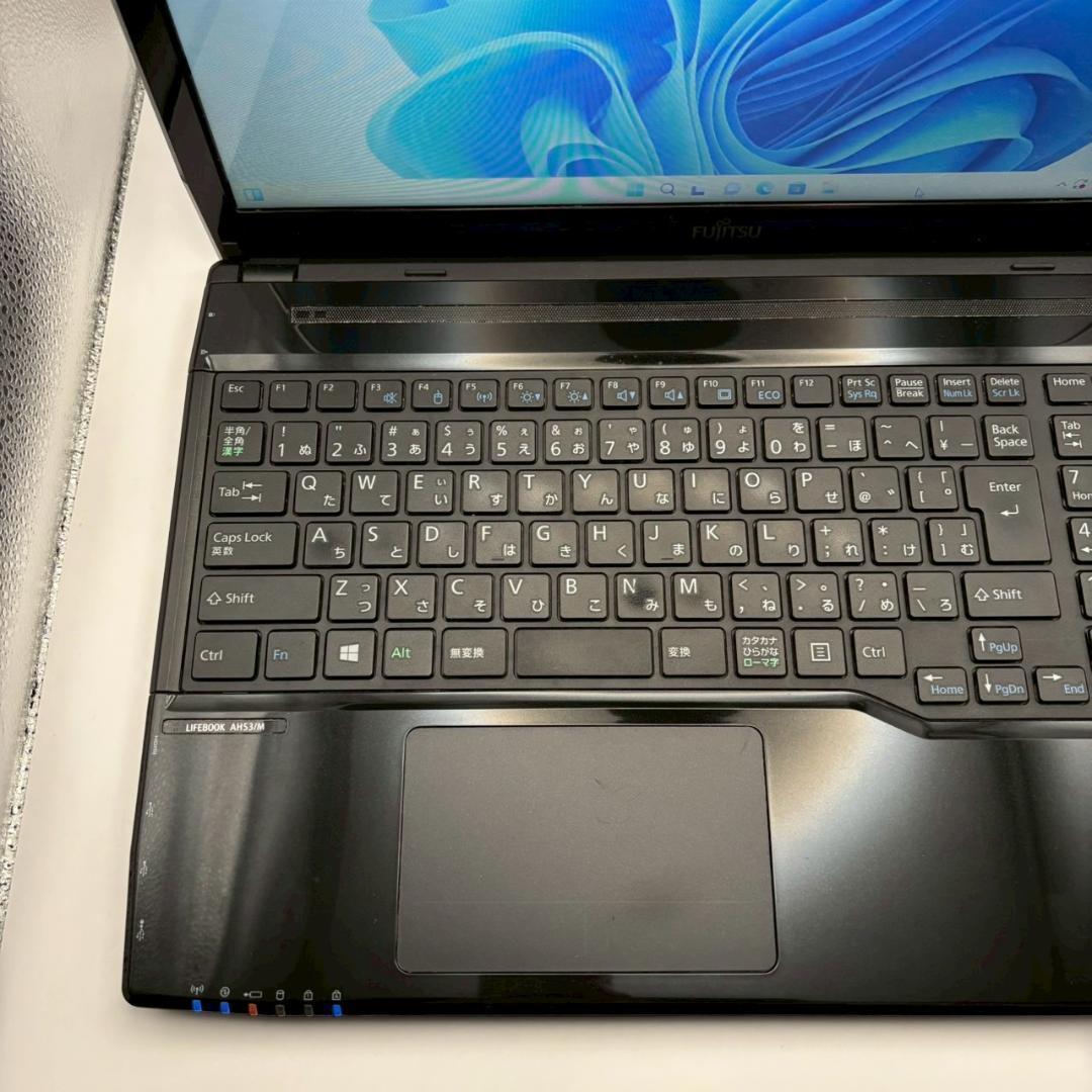【FUJITSU】AH53高性能i7 新品SSD512GB 16GB ノートPC