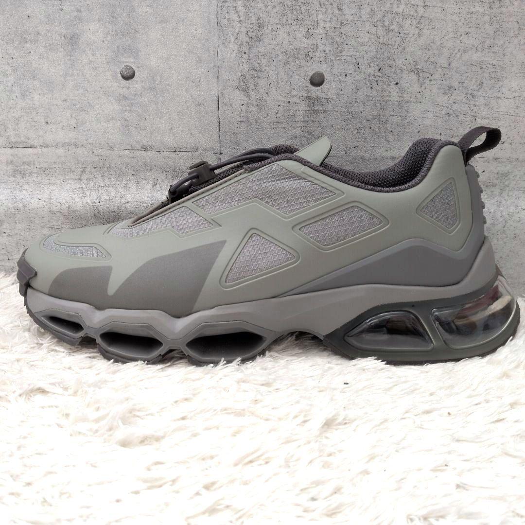 【極美品 箱付 近年モデル】プラダ　4E3570　コリジョンクロス　スニーカー