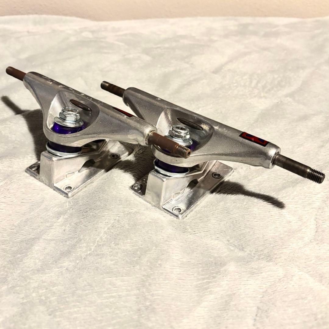 【新品同様】Venture ベンチャートラック V-HOLLOW 5.2 HI