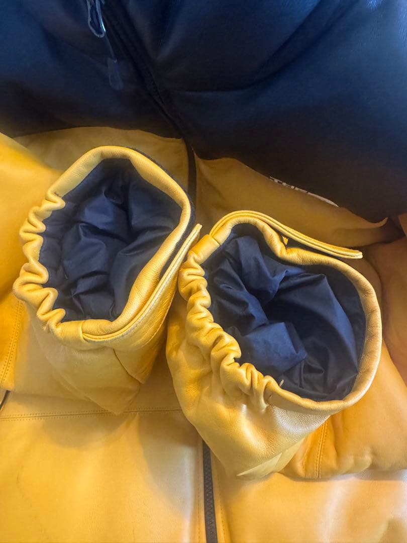 【L】国内正規品SupremeNorth Face Leather Nuptse