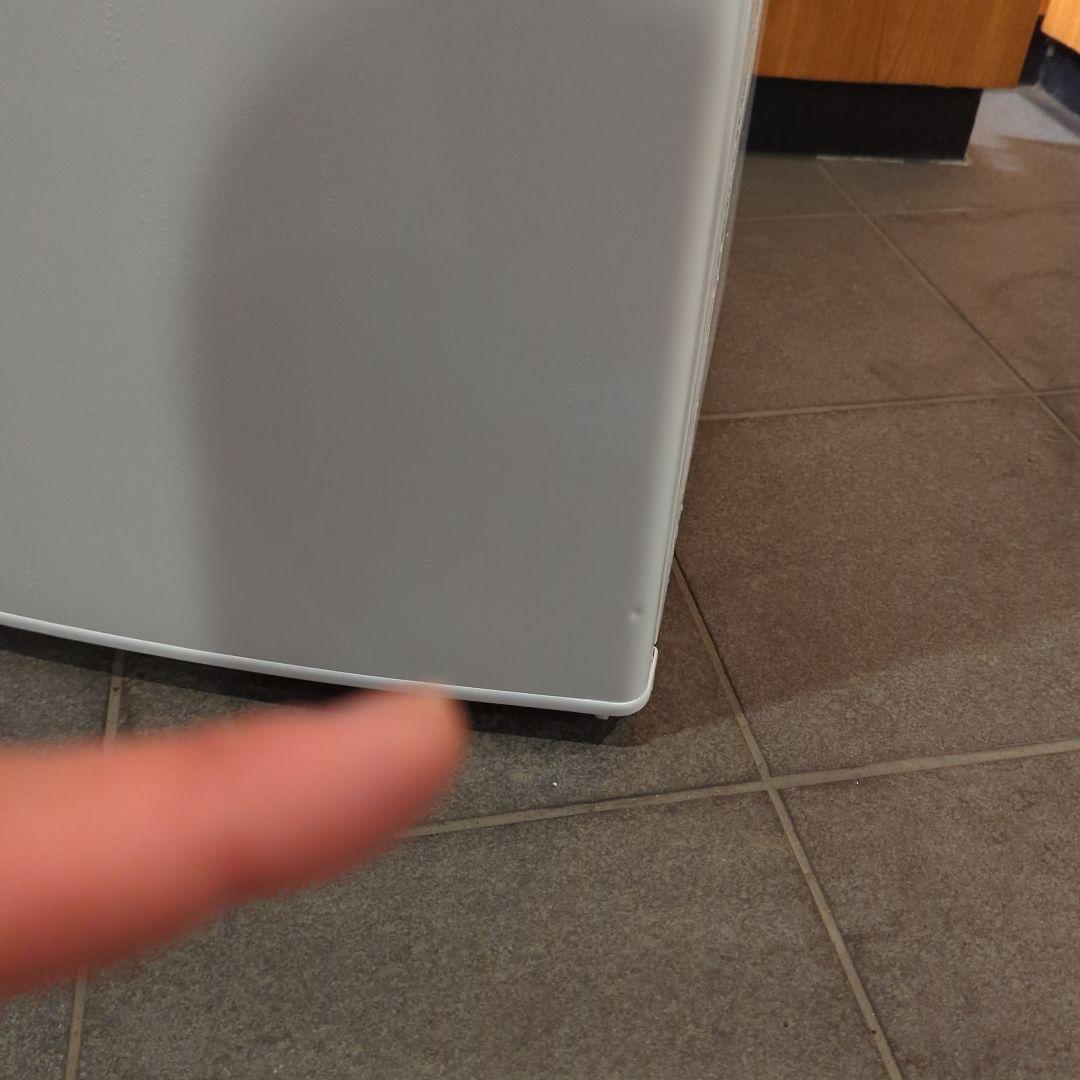 お値引き可！美品！2022年製(東京23区のみ送料と設置無料！)冷蔵庫