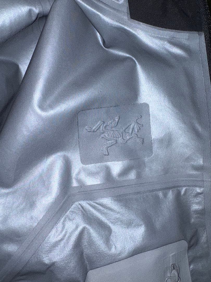 ARC'TERYX GORE-TEX ベータジャケット Mサイズ ブラック