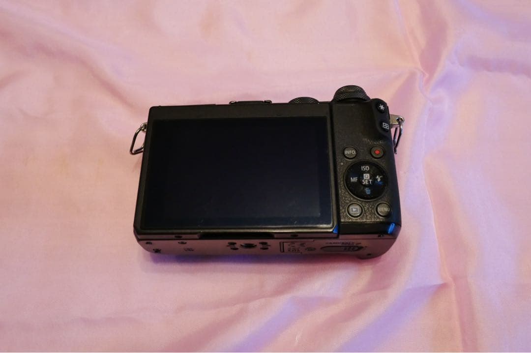 Canon EOS M6 ミラーレス一眼カメラ