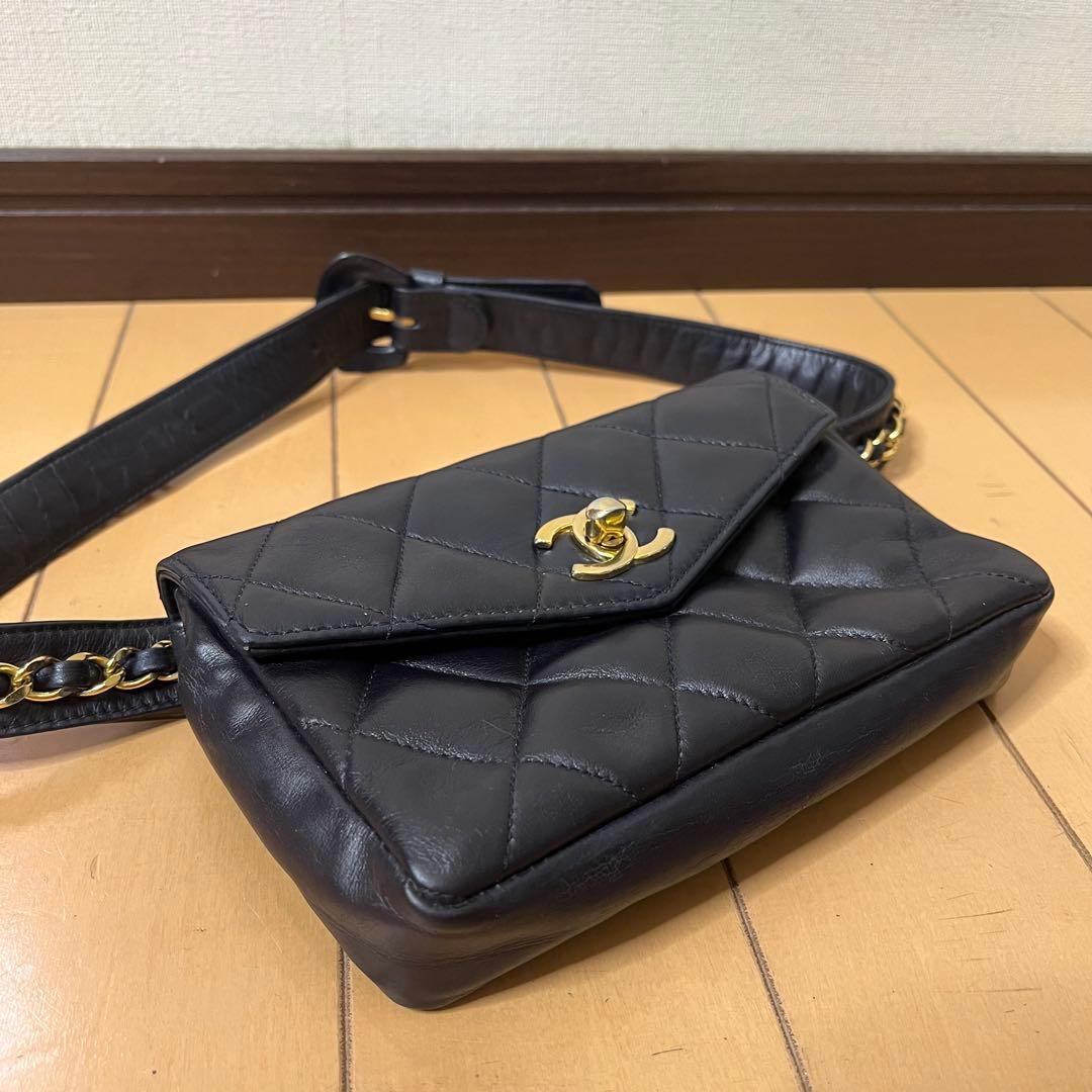 CHANEL シャネル ウエストポーチ マトラッセ ココマーク ターンロック