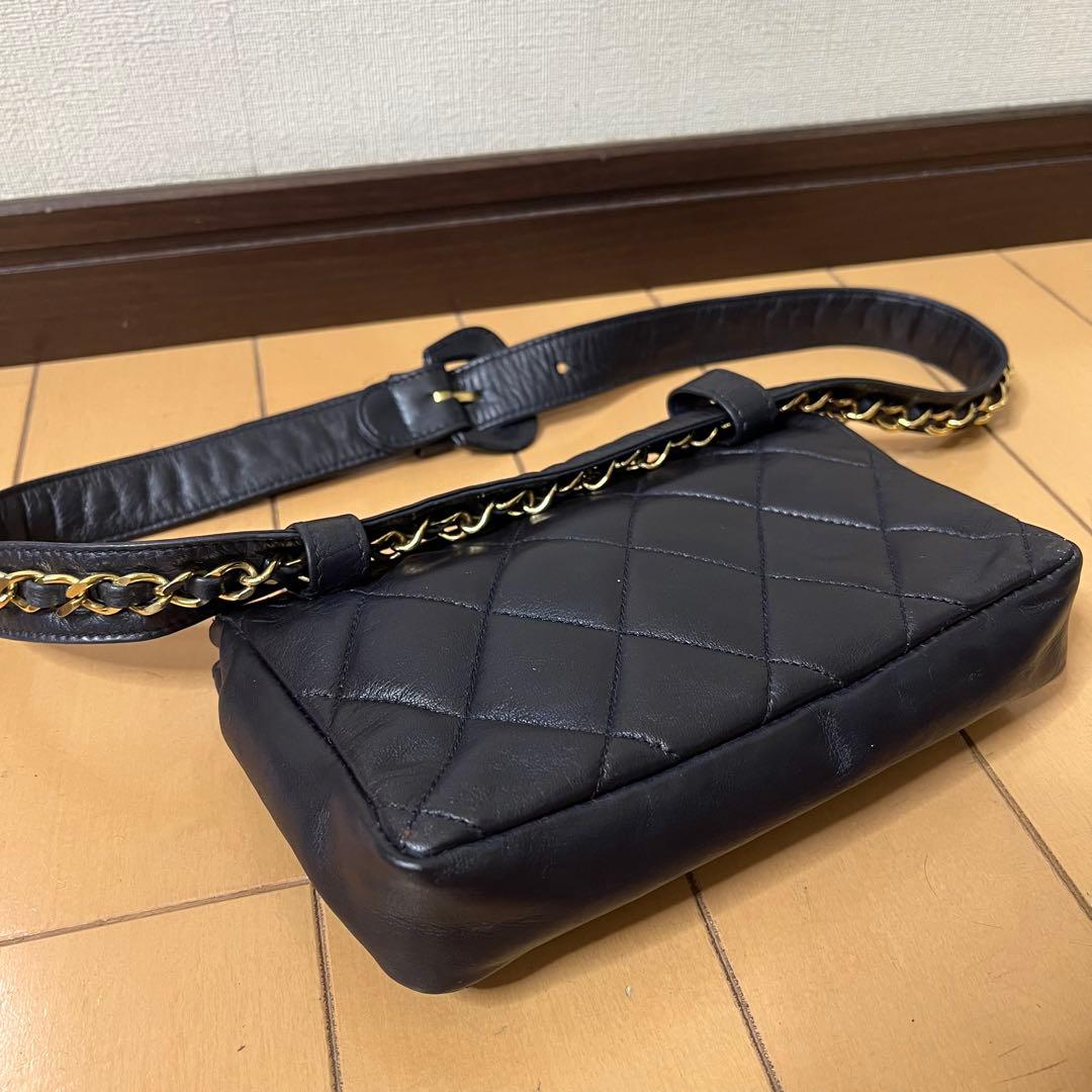 CHANEL シャネル ウエストポーチ マトラッセ ココマーク ターンロック