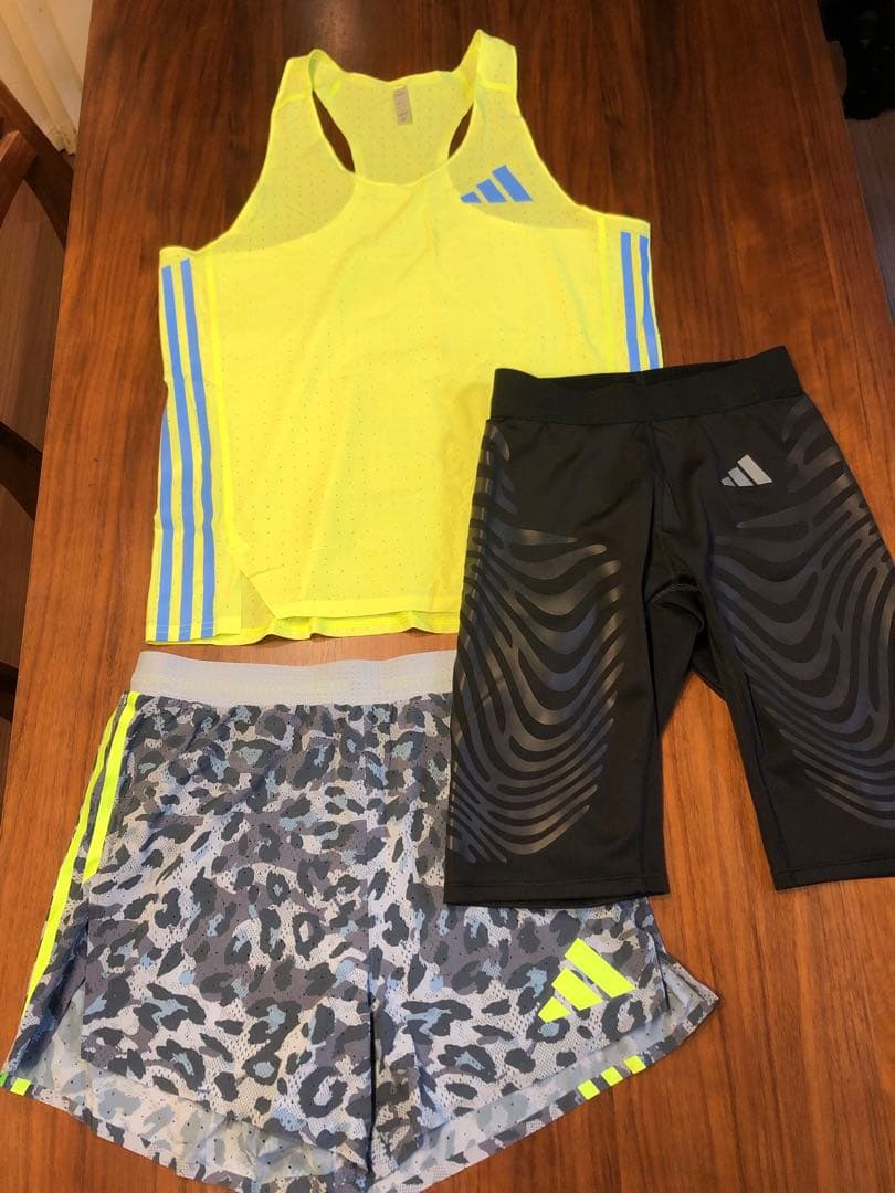 【1回使用】アディダス アディゼロ 陸上 シングレット スパッツ（M、Lサイズ）