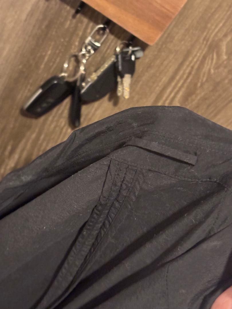 テアトラ　デバイスコート　48 ブラック