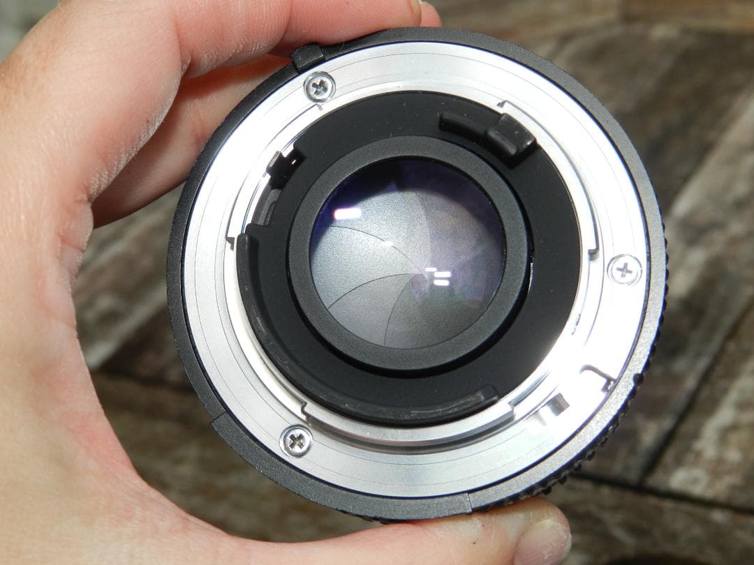 美品　Nikon NIKKOR 50mm f/1.8 パンケーキレンズ　即撮影可