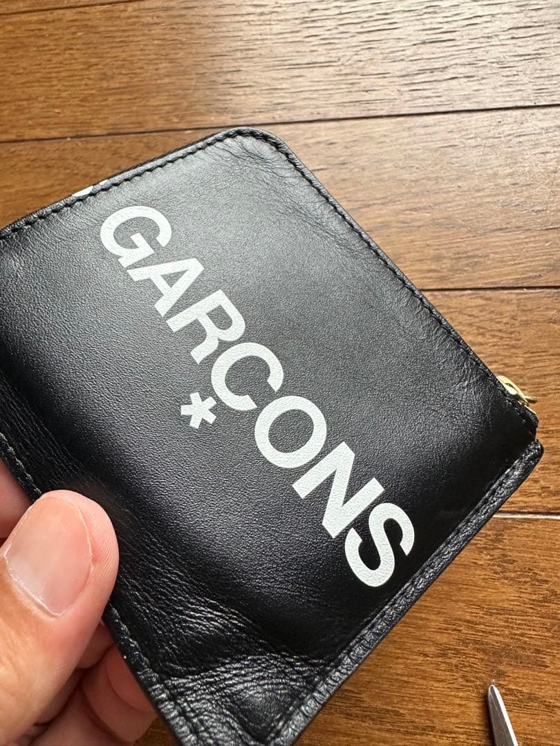COMME des GARÇONS L字ファスナー財布